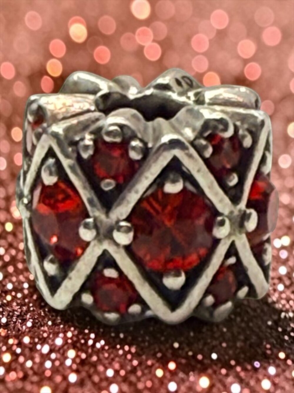 Chamilia Sterling Silver Red Crystal Lattice Smooth Core Charm 925